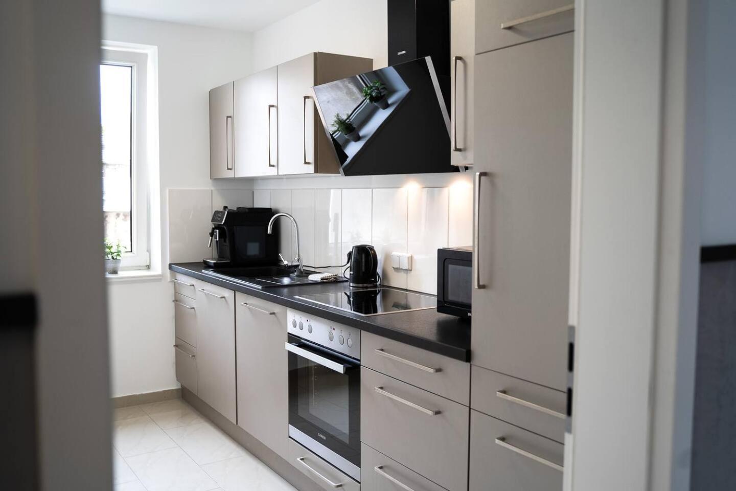 Junik Apartments Im Stadtzentrum Duisburg Ngoại thất bức ảnh
